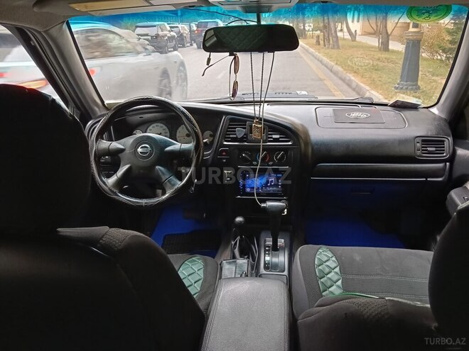 Nissan Pathfinder 2002, 235,000 km - 3.5 l - Bakı