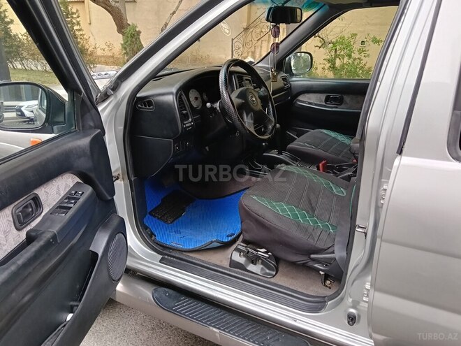 Nissan Pathfinder 2002, 235,000 km - 3.5 l - Bakı