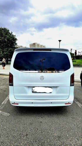 Mercedes  2017, 185,000 km - 2.1 л - Bakı