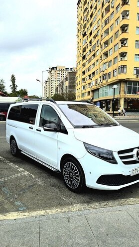Mercedes  2017, 185,000 km - 2.1 л - Bakı
