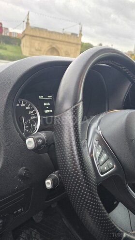 Mercedes  2017, 185,000 km - 2.1 л - Bakı