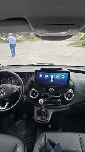 Mercedes  2017, 185,000 km - 2.1 л - Bakı