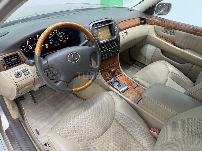 Lexus LS 430 2005, 261,500 km - 4.3 л - Bakı
