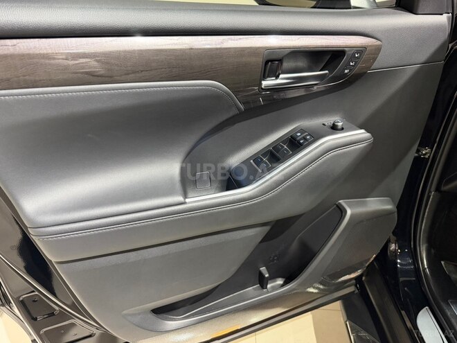Toyota Highlander 2022, 16,500 km - 2.5 l - Bakı