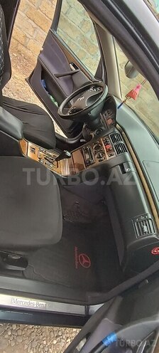 Mercedes E 280 4MATIC 2000, 456,540 km - 2.8 l - Ağdam