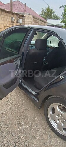 Mercedes E 280 4MATIC 2000, 456,540 km - 2.8 l - Ağdam