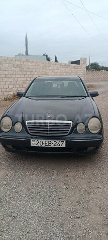 Mercedes E 280 4MATIC 2000, 456,540 km - 2.8 l - Ağdam