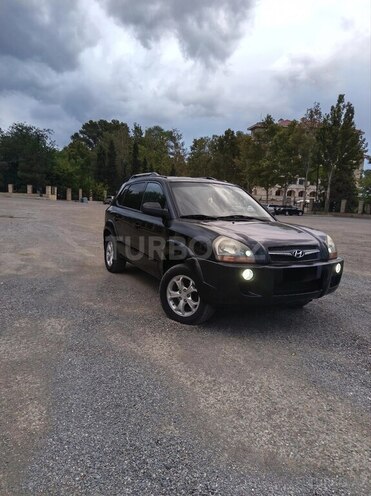 Hyundai Tucson 2008, 236,000 km - 2.0 l - Yevlax