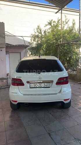 Mercedes B 170 2009, 290,000 km - 1.7 л - Bakı
