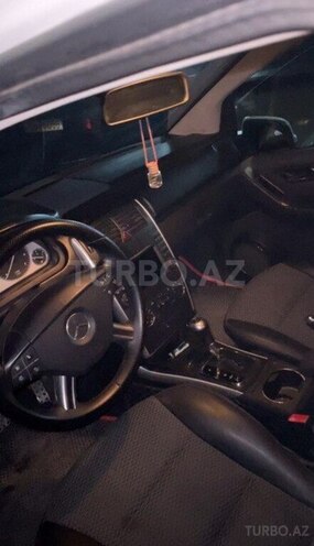 Mercedes B 170 2009, 290,000 km - 1.7 л - Bakı