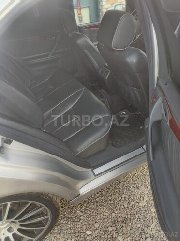 Mercedes E 280 2001, 356,000 km - 2.8 l - Qazax