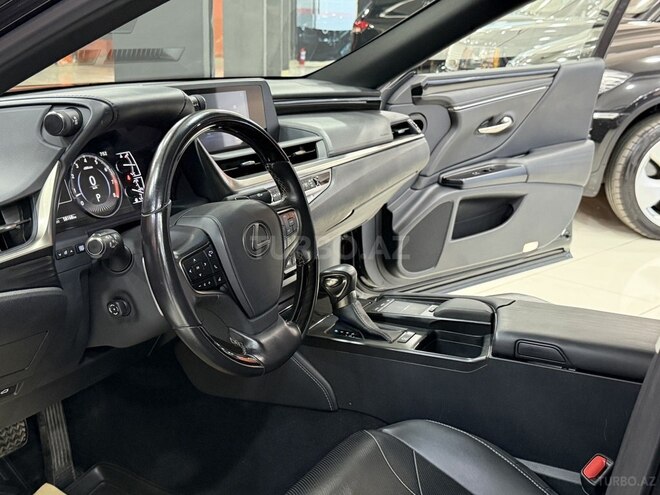 Lexus ES 250 2019, 58,000 km - 2.5 л - Sumqayıt