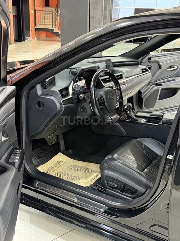 Lexus ES 250 2019, 58,000 km - 2.5 л - Sumqayıt