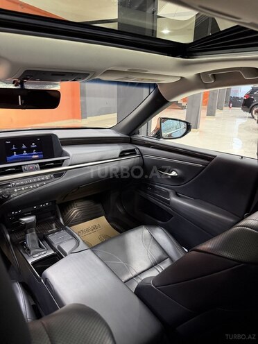 Lexus ES 250 2019, 58,000 km - 2.5 л - Sumqayıt