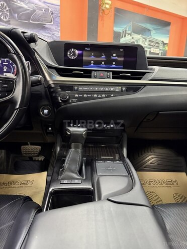 Lexus ES 250 2019, 58,000 km - 2.5 л - Sumqayıt