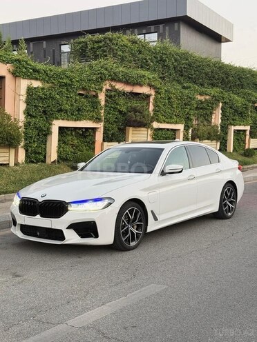 BMW 530e 2018, 135,000 km - 2.0 л - Bakı
