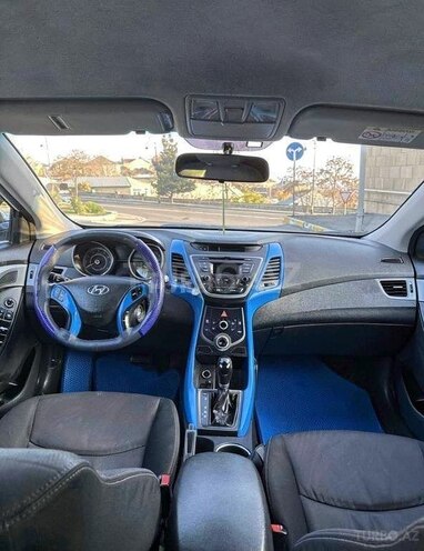 Hyundai Elantra 2015, 248,000 km - 1.6 l - Bakı