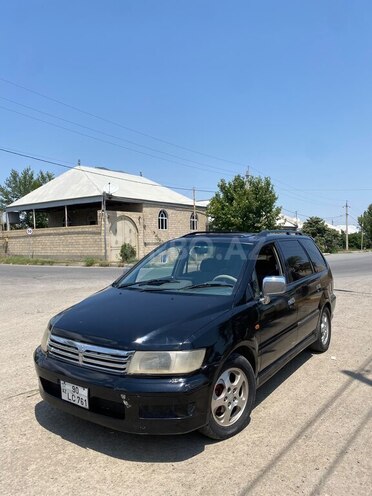 Mitsubishi Chariot 2001, 235,644 km - 2.4 l - Gəncə