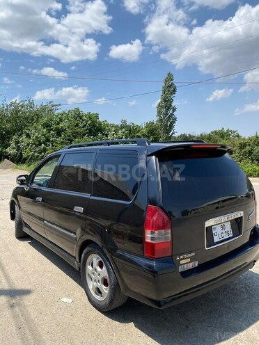 Mitsubishi Chariot 2001, 235,644 km - 2.4 l - Gəncə