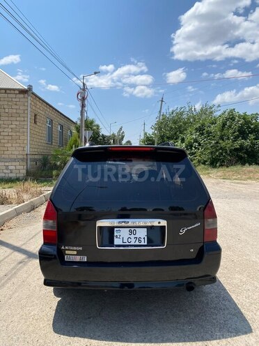 Mitsubishi Chariot 2001, 235,644 km - 2.4 l - Gəncə