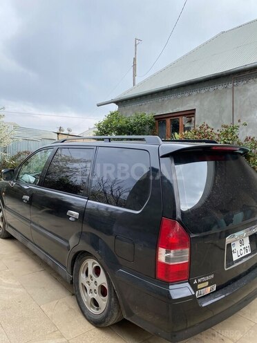 Mitsubishi Chariot 2001, 235,644 km - 2.4 l - Gəncə