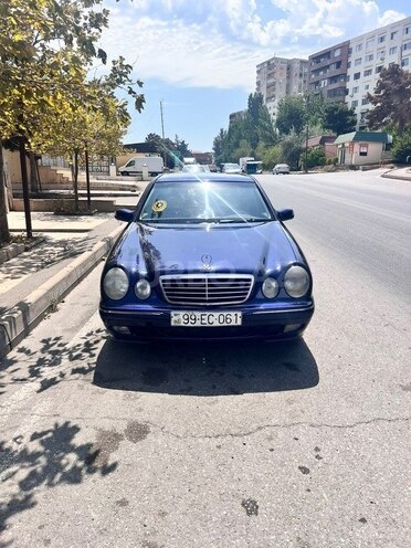 Mercedes E 270 2000, 450,000 km - 2.7 l - Bakı