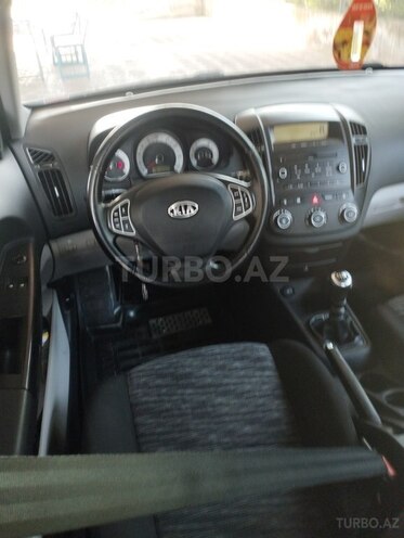 Kia  2009, 165,000 km - 1.4 l - Biləsuvar