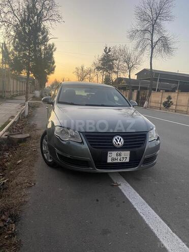 Volkswagen Passat 2005, 344,447 km - 2.0 л - Saatlı