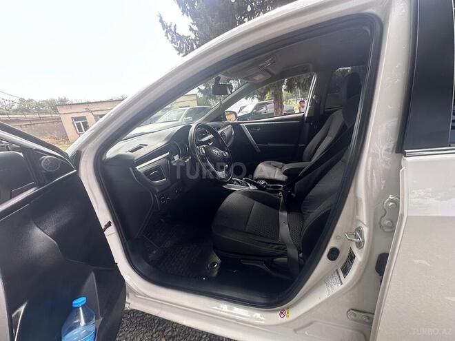 Toyota Corolla 2014, 173,500 km - 1.6 l - Ağstafa