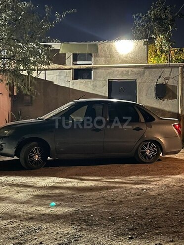 LADA (VAZ) Granta 2013, 289,010 km - 1.6 л - Füzuli