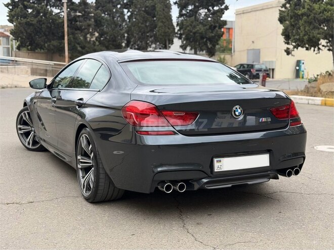 BMW M6 2014, 118,000 km - 4.4 л - Bakı