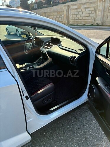 Lexus NX 300 2018, 50,200 km - 2.0 l - Bakı