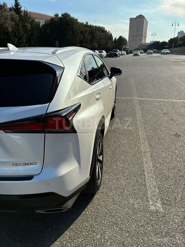 Lexus NX 300 2018, 50,200 km - 2.0 l - Bakı