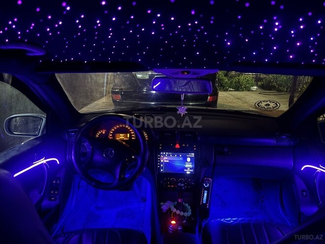 Mercedes C 200 2002, 528,604 km - 2.2 l - Bakı