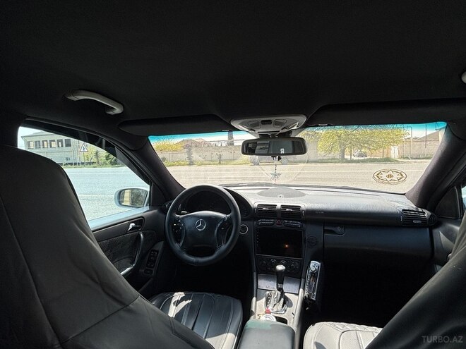 Mercedes C 200 2002, 528,604 km - 2.2 l - Bakı