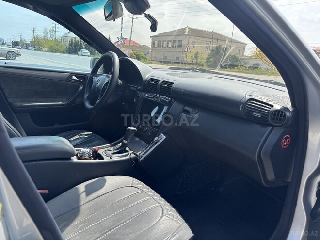 Mercedes C 200 2002, 528,604 km - 2.2 l - Bakı