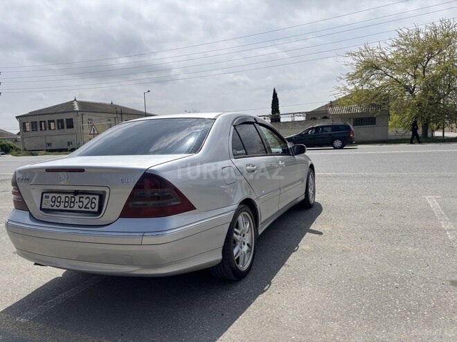 Mercedes C 200 2002, 528,604 km - 2.2 l - Bakı