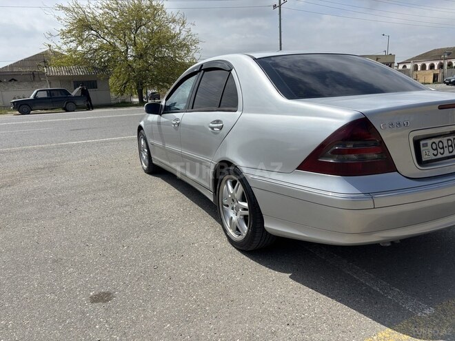 Mercedes C 200 2002, 528,604 km - 2.2 l - Bakı