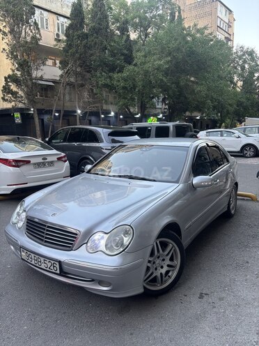 Mercedes C 200 2002, 528,604 km - 2.2 l - Bakı