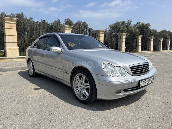 Mercedes C 200 2002, 528,604 km - 2.2 l - Bakı