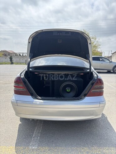 Mercedes C 200 2002, 528,604 km - 2.2 l - Bakı