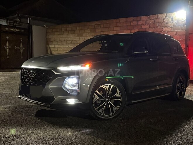 Hyundai Santa Fe 2019, 199,750 km - 2.0 l - Ucar