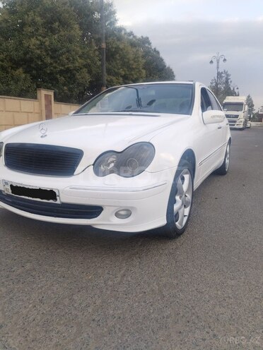 Mercedes C 240 2002, 400,000 km - 2.6 л - Biləsuvar