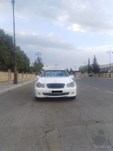 Mercedes C 240 2002, 400,000 km - 2.6 л - Biləsuvar