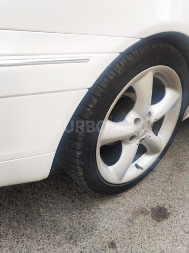 Mercedes C 240 2002, 400,000 km - 2.6 л - Biləsuvar