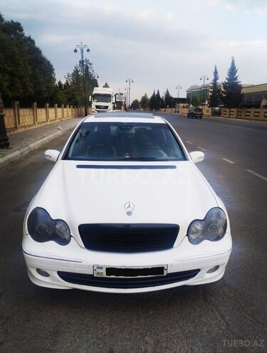 Mercedes C 240 2002, 400,000 km - 2.6 л - Biləsuvar