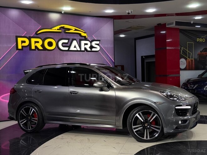 Porsche Cayenne GTS 2013, 170,000 km - 4.8 l - Bakı