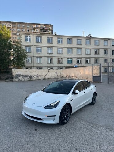 Tesla Model 3 2023, 22,000 km - 0.0 l - Bakı