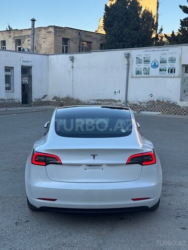 Tesla Model 3 2023, 22,000 km - 0.0 l - Bakı