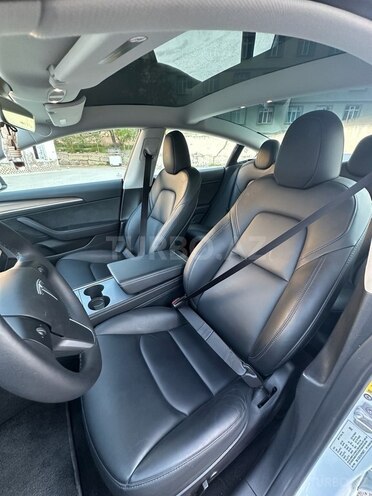 Tesla Model 3 2023, 22,000 km - 0.0 l - Bakı